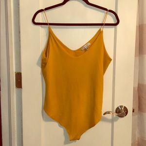 Gaze bodysuit shirt size L mustard